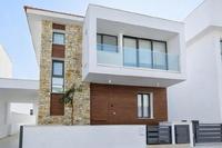 4 Bedroom Detached house in Dromolaxia (Larnaca) for sale 