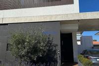 3 Bedroom Semi-detached house in Egkomi (Nicosia) for sale 