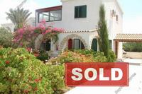 2 Bedroom Detached house · Coral Bay (Paphos) for sale 