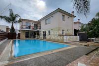 4 Bedroom Detached house · Ilioupoli (Nicosia) for sale 