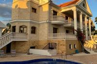 6 Bedroom Detached house in Agios Tychonas (Limassol) to rent 