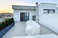 4 Bedroom Penthouse · Germasogeia (Limassol) to rent 