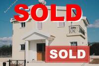 4 Bedroom Detached house · Kissonerga (Paphos) for sale 