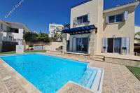 4 Bedroom Detached house in Armenochori (Limassol) for sale 