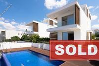 4 Bedroom Detached house · Kissonerga (Paphos) for sale 