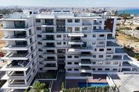 3 Bedroom Apartment in Mackenzie (Larnaca) for sale 