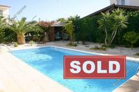 3 Bedroom Bungalow · Coral Bay (Paphos) for sale 