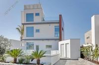 6 Bedroom Detached house in Ayia Napa (Famagusta) to rent 