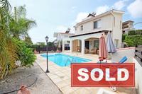 2 Bedroom Detached house · Peyia (Paphos) for sale 