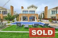 5 Bedroom Detached house · Agia Thekla (Famagusta) for sale 