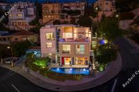 6 Bedroom Detached house in Agia Fyla (Limassol) for sale 