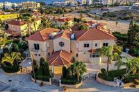 5 Bedroom Detached house in Agios Tychonas (Limassol) for sale 