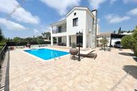 4 Bedroom Detached house in Mesogi (Paphos) for sale 