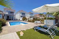 3 Bedroom Detached house in Agia Thekla (Famagusta) for sale 