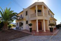 4 Bedroom Detached house in Peyia (Paphos) for sale 