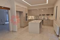 5 Bedroom Detached house in Pervolia (Larnaca) to rent 