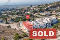 2 Bedroom Penthouse in Peyia (Paphos) for sale 