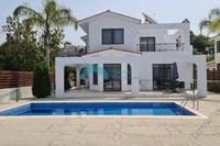 3 Bedroom Detached house · Kissonerga (Paphos) to rent 