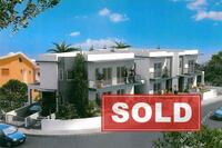 4 Bedroom Linked detached house · Makedonitissa (Nicosia) for sale 