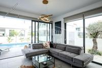5 Bedroom Detached house in Livadia Larnacas (Larnaca) for sale 
