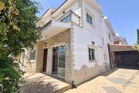 4 Bedroom Detached house in Strovolos (Nicosia) for sale 