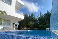 5 Bedroom Detached house in Agios Tychonas (Limassol) for sale 