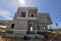 4 Bedroom Detached house in Agios Tychonas (Limassol) for sale 