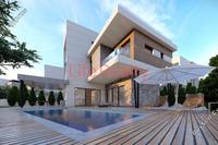 4 Bedroom Detached house in Agios Tychonas (Limassol) for sale 