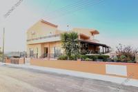 3 Bedroom Detached house in Palaiometocho (Nicosia) for sale 