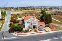 4 Bedroom Detached house in Ilioupoli (Nicosia) for sale 