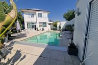 5 Bedroom Detached house in Agios Athanasios (Limassol) for sale 