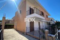 3 Bedroom Semi-detached house · Kato Paphos Universal (Paphos) for sale 