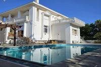 6 Bedroom Detached house in Larnaca Municipality (Larnaca) for sale 