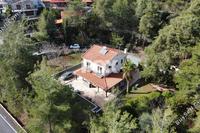 4 Bedroom Detached house · Moniatis (Limassol) for sale 