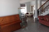 4 Bedroom Semi-detached house in Kato Polemidia (Limassol) to rent 