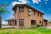 4 Bedroom Detached house in Anglisides (Larnaca) for sale 