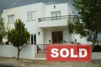 3 Bedroom Town house · Paralimni (Famagusta) for sale 