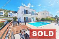 2 Bedroom Semi-detached house · Peyia (Paphos) for sale 
