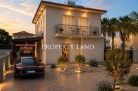 3 Bedroom Detached house in Zygi (Larnaca) to rent 