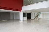  Showroom in Neapolis (Limassol) to rent 