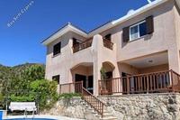4 Bedroom Detached house in Lofos Tala (Paphos) for sale 