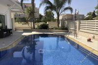 5 Bedroom Detached house · Pallouriotissa (Nicosia) for sale 