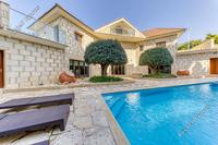 6 Bedroom Detached house in Potamos Germasogeias (Limassol) for sale 