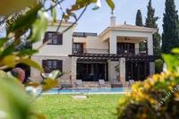 4 Bedroom Detached house · Aphrodite Hills (Paphos) to rent 