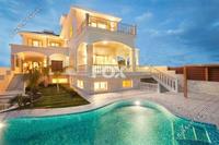 4 Bedroom Detached house in Agios Tychonas (Limassol) for sale 