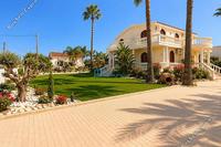 4 Bedroom Detached house · Meneou (Larnaca) to rent 
