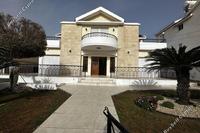 3 Bedroom Detached house in Agios Athanasios (Limassol) to rent 