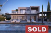 5 Bedroom Detached house in Peyia (Paphos) for sale 