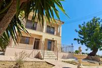 4 Bedroom Detached house in Anogyra (Limassol) to rent 