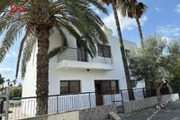 4 Bedroom Detached house · Dekeleia (Larnaca) to rent 